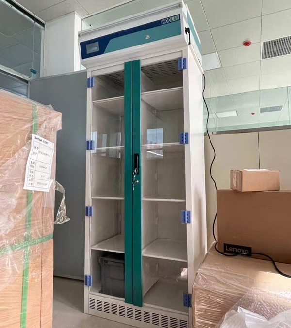 無(wú)管道凈氣型儲(chǔ)藥柜